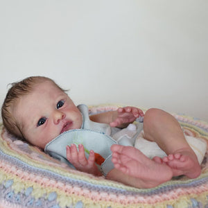 Lifelike Sweet 22'' Little cute Brynleigh Reborn Baby Doll boy